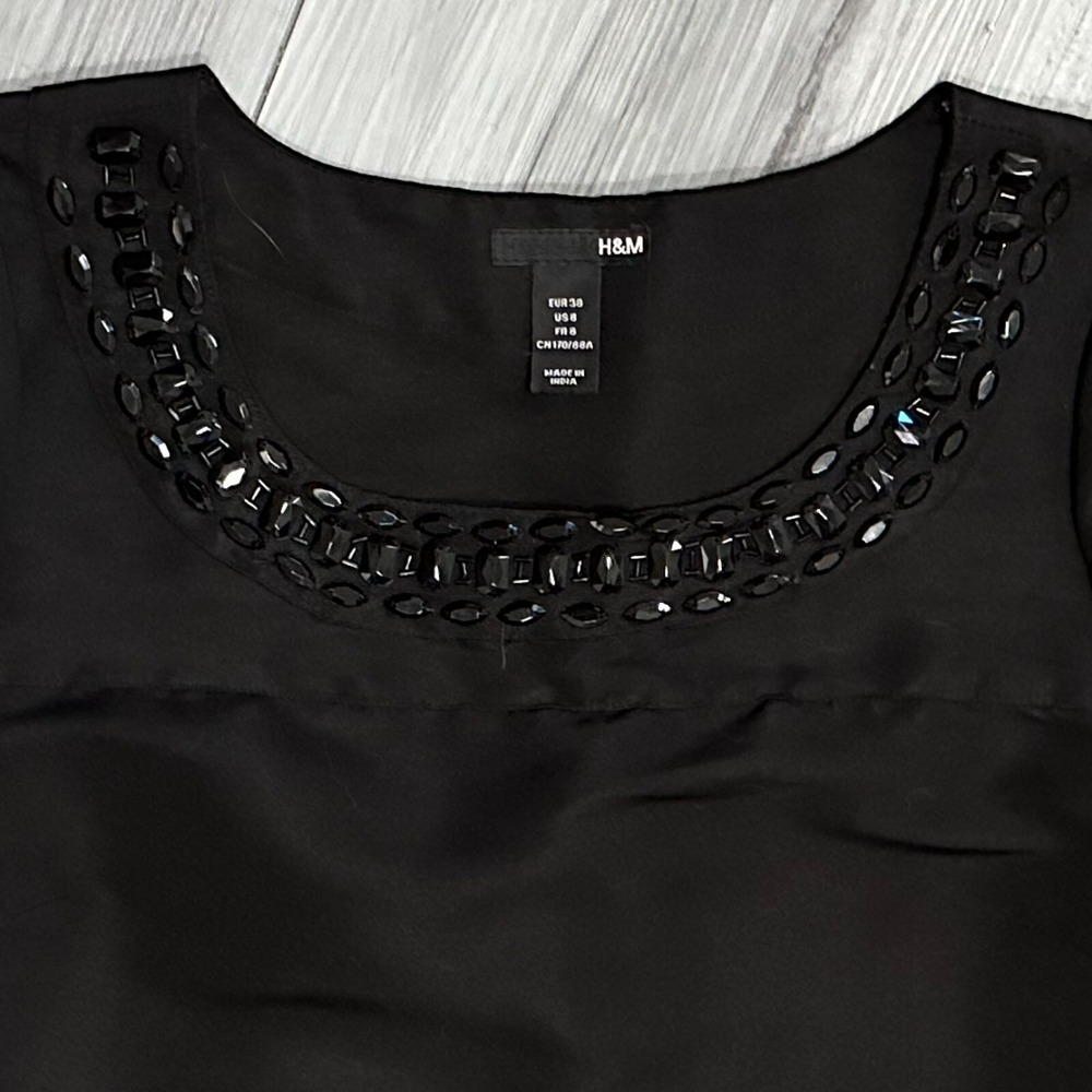 H&M Black Mini Dress Size 8 Beaded Collar Cap Sleeve Jeweled‎ Women's